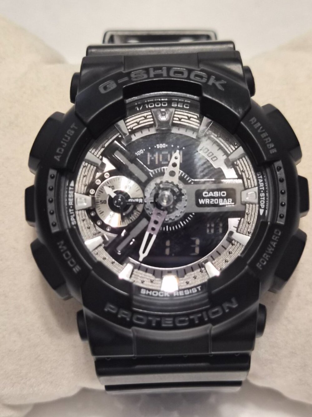 Casio G Shock Floral print series in great shape.
